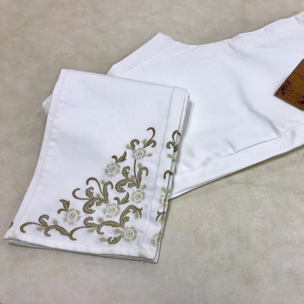 Coldwater Creek Classic Embroidered Ankle Jeans 16